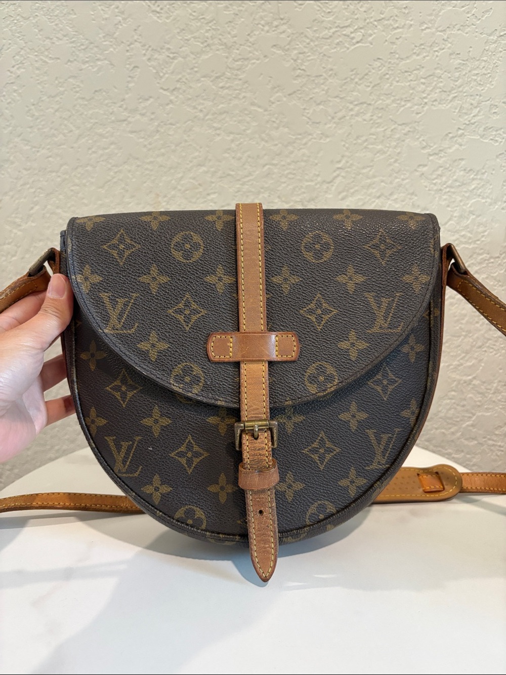Louis Vuitton Monogram Canvas Crossbody Bag in Brown and Tan - Picture 2 of 16